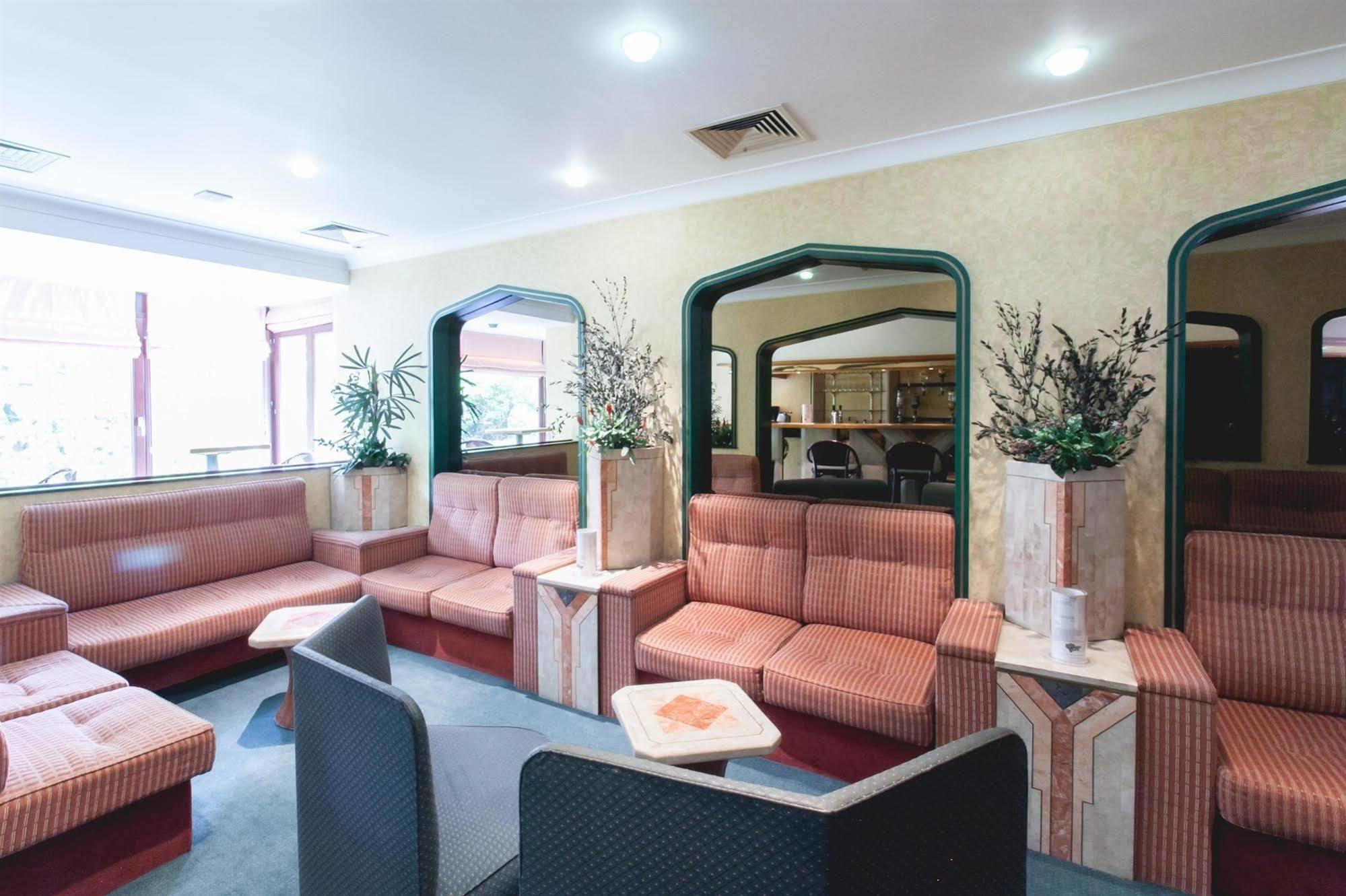Hotel Best Western County House Saint-Gilles Eksteriør bilde